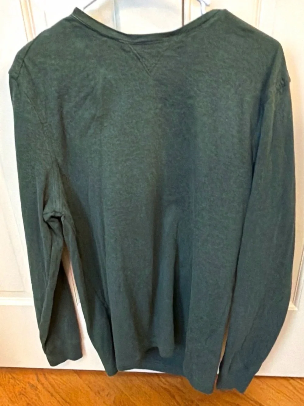 Banana Republic Men's Long Sleeve Crewneck - Moss Green